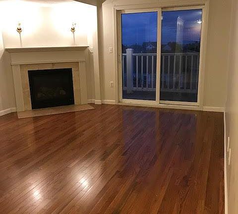 Living room with gas fireplace