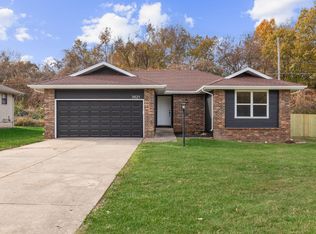 3621 S Colgate Ave, Springfield, MO 65807