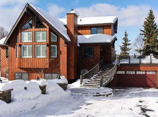 12210 Kinlien Cir, Anchorage, AK 99516
