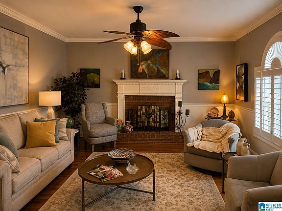 5th image of 1222 Eagle Pass Way