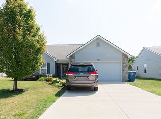 12330 Hummingbird Cv, Fort Wayne, IN 46845