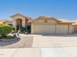 237 E Stonebridge Dr, Gilbert, AZ 85234