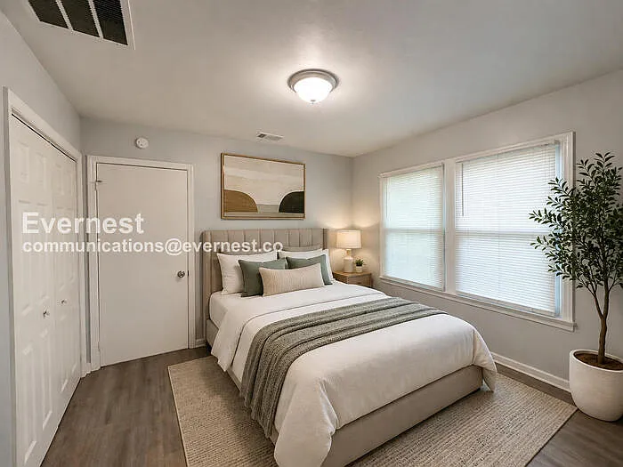 386 Lindsey Dr SE — Photo 5