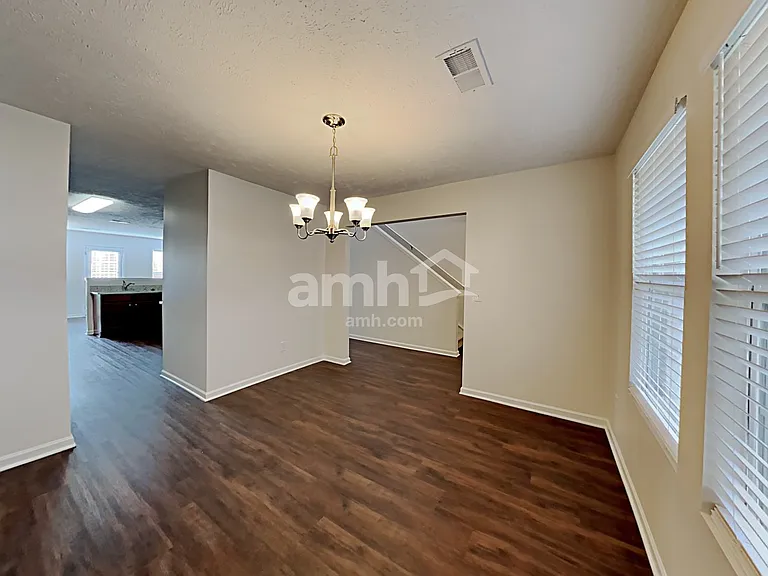 3409 Boxelder Way — Photo 6