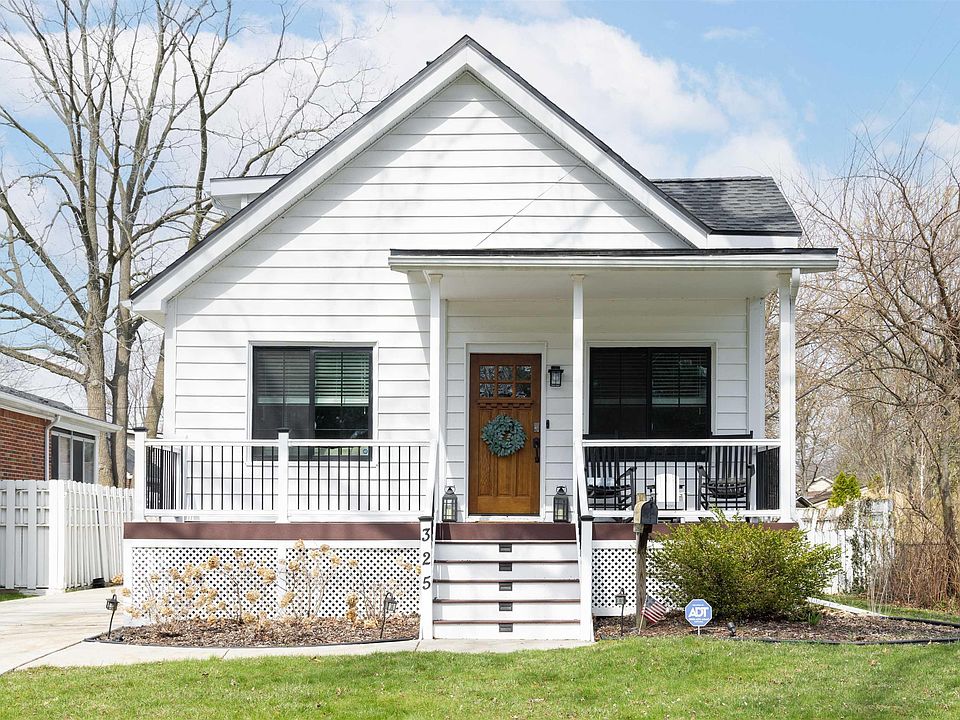 1st image of 325 Beaupre Ave