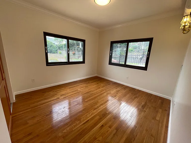 2045 Mott Smith Dr — Photo 18
