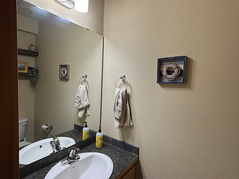 9541 Interlake Ave N #C — Photo 9
