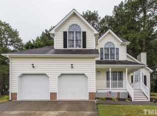 1592 Rogers Pointe Ln, Creedmoor, NC 27522