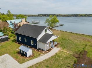 7812 Haynes Dr, Gloucester, VA 23061