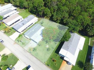 226 Kiwi Dr, Barefoot Bay, FL 32976