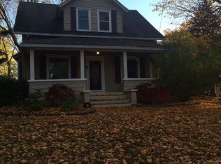 2186 Leonard St NE, Grand Rapids, MI 49505