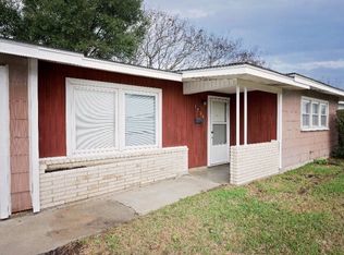 1904 E Airline Rd, Victoria, TX 77901