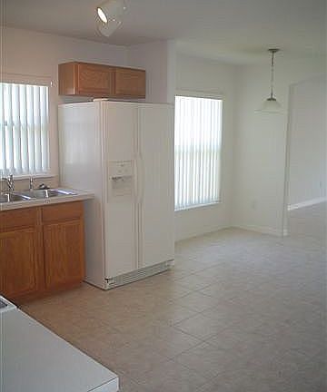 5th image of 2567 Dwyer Ln