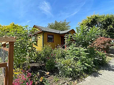 2 bed, 1344 sqft, $2,695 — Photo 3