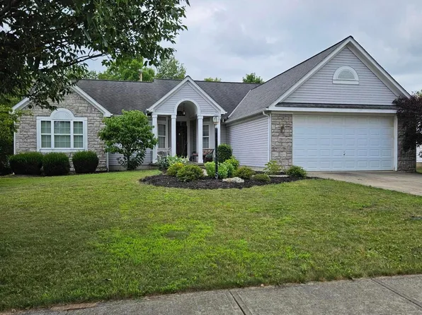 2570 Abbey Knoll Dr, Lewis Center, OH 43035