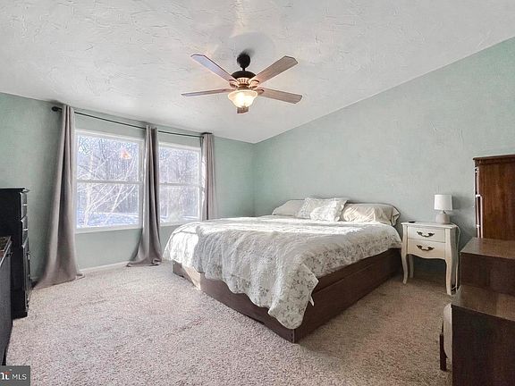 4th image of 38842 Foley Mattingly Rd