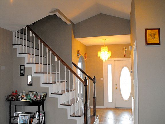 5th image of 105 Plantation Dr