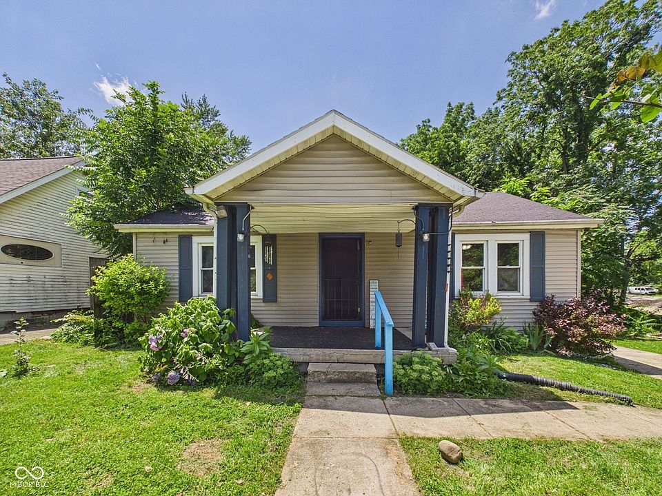1st image of 9 Dixie Dr