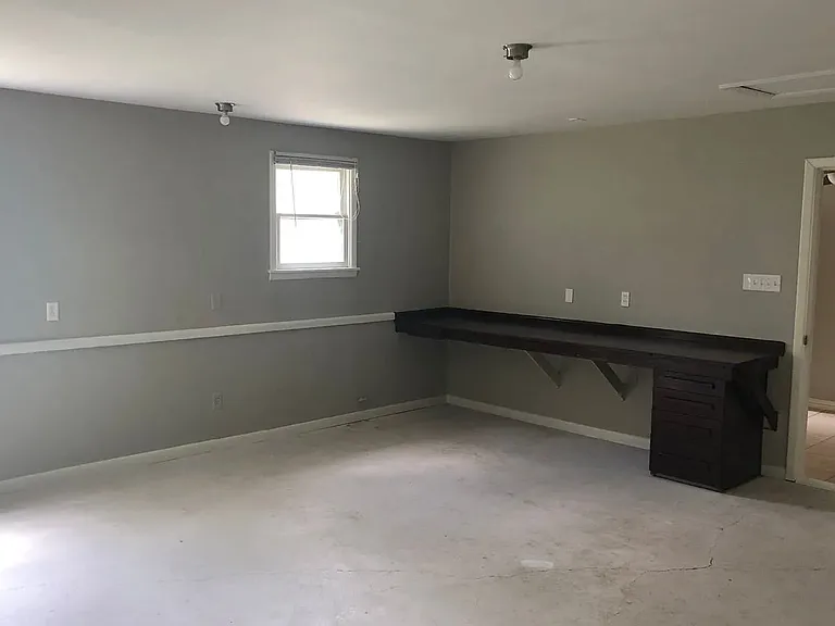 617 E Ellen Ave — Photo 13