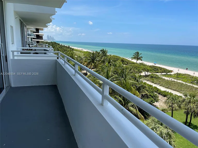 8911 Collins Ave #505 — Photo 30
