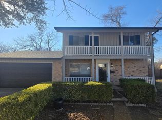 2211 Lakeland Dr, Carrollton, TX 75006