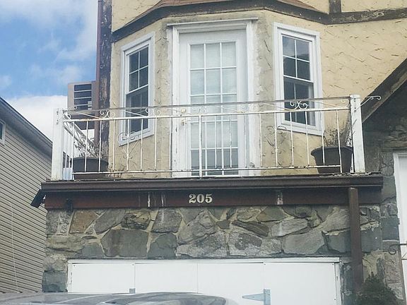 5th image of 205 McVeigh Ave Floor 2