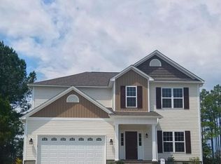 928 Eastman Creek Dr, Beaufort, NC 28516