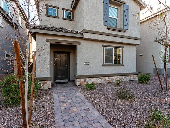 3rd image of 8044 Mercury Skye St