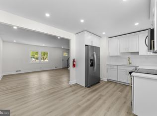 100 Colwick Dr, Somers Point, NJ 08244