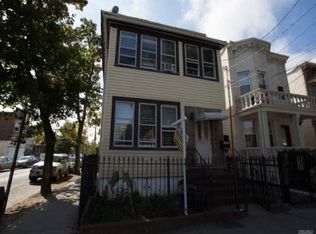 10020 34th Ave, Corona, NY 11368