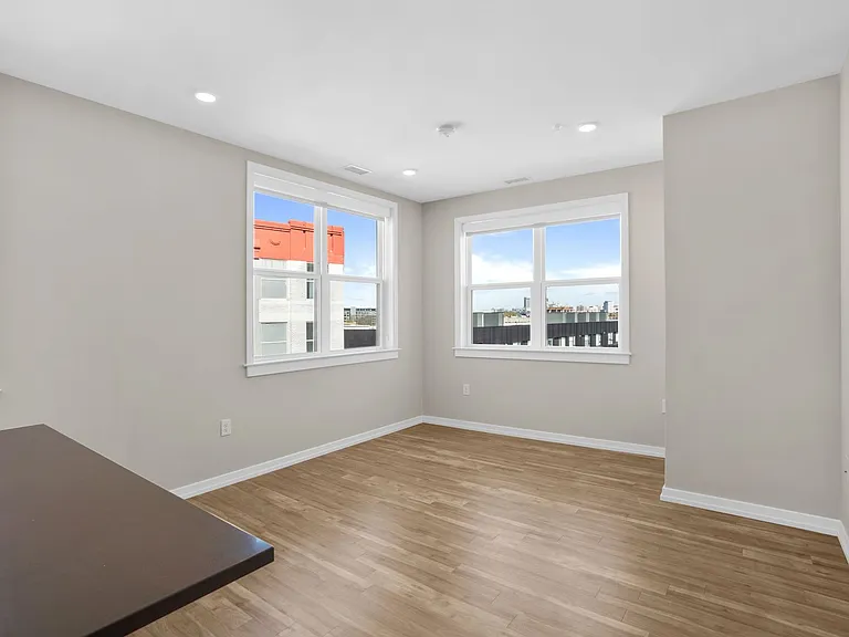The Keystone Apartments — Photo 110