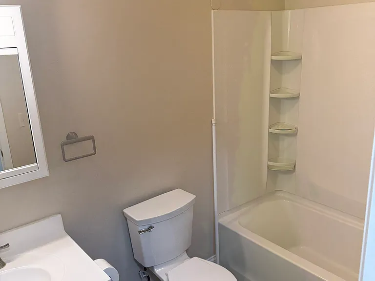 2130 Banstead Ct — Photo 9