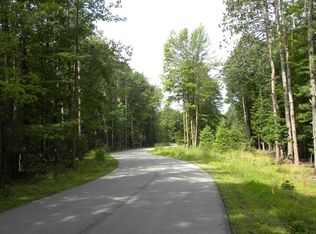 16515 Sheldon Sands Ct, West Olive, MI 49460