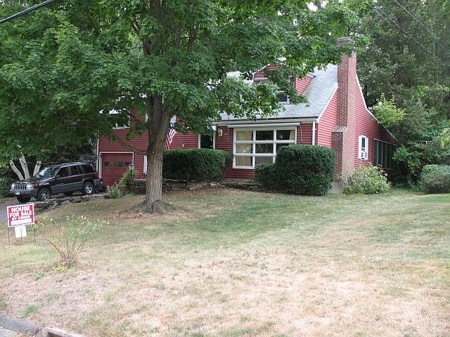 2nd image of 91 Selden Hill Dr