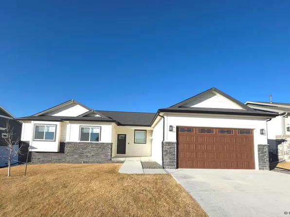 5312 Opal Dr, Cheyenne, WY 82009