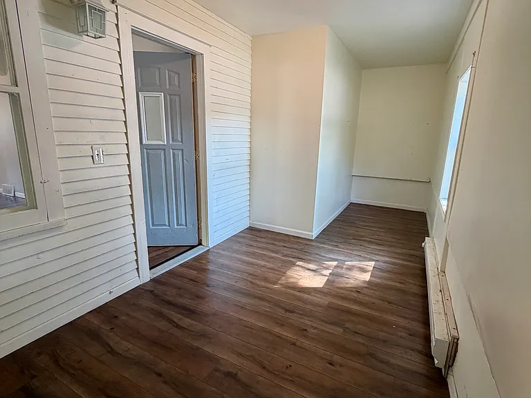 1242 Dakota Ave S #1242 — Photo 8
