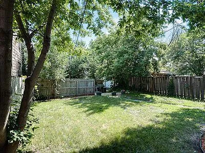 Building Photo - 1346 Minnehaha Ave W #1