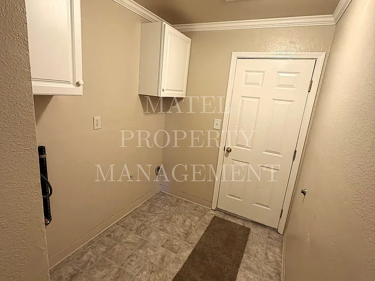 227 Becky Way — Photo 8