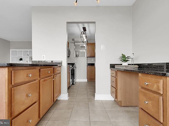 5th image of 1220 Blair Mill Rd APT 503