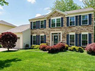 821 Braemore Ln, Cincinnati, OH 45233