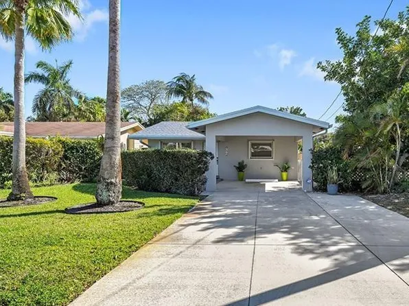 712 NE 34th Court, Oakland Park, FL 33334