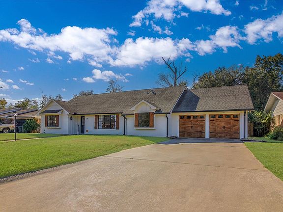 2nd image of 1825 Rikisha Ln