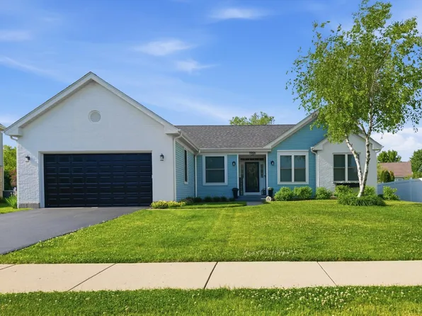 1968 School House Ln, Aurora, IL 60506
