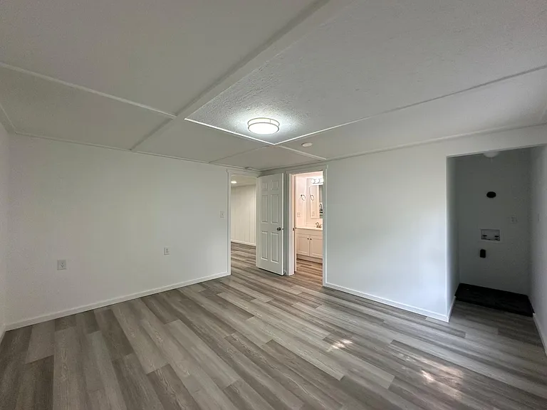 48 Highland Ave #B — Photo 9