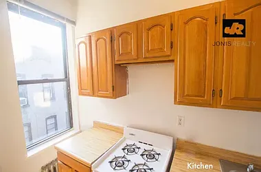 Rented by Jonis Realty