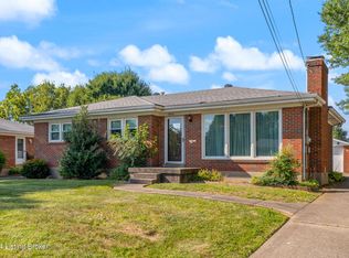 8511 Michael Ray Dr, Louisville, KY 40219