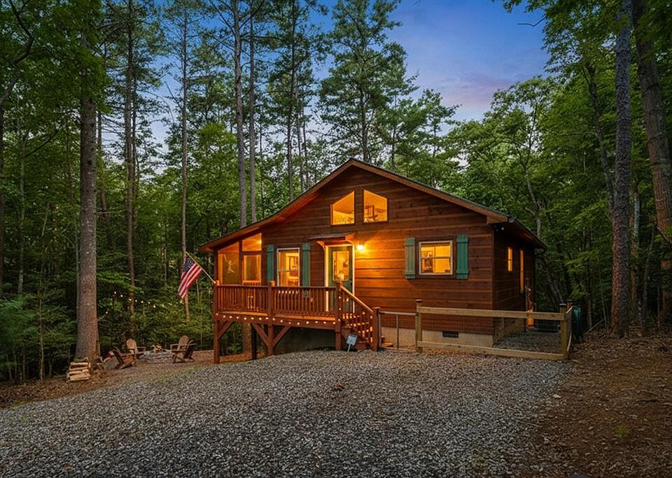 1st image of 40 Lynae Ln