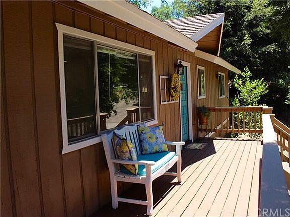 4th image of 22733 Ponderosa Dr
