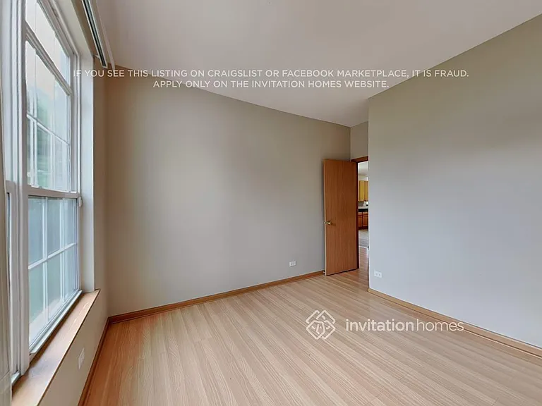 10880 Grand Canyon Ave — Photo 14