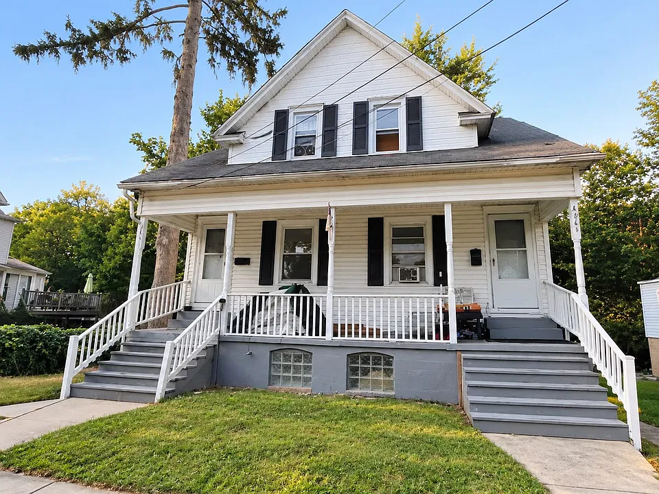 207 Austin Ave #A